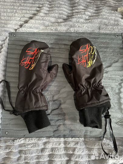 Варежки горнолыжные