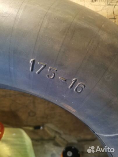 Камера автомобильная r16