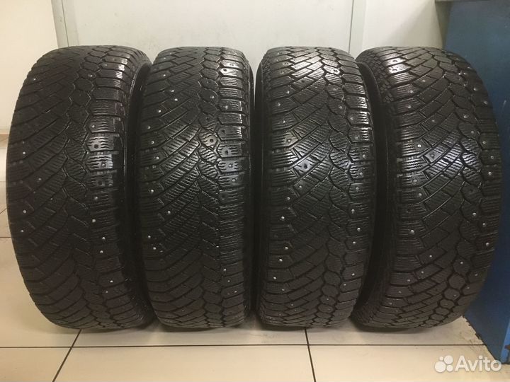 Continental ContiIceContact 4x4 235/65 R17 108T