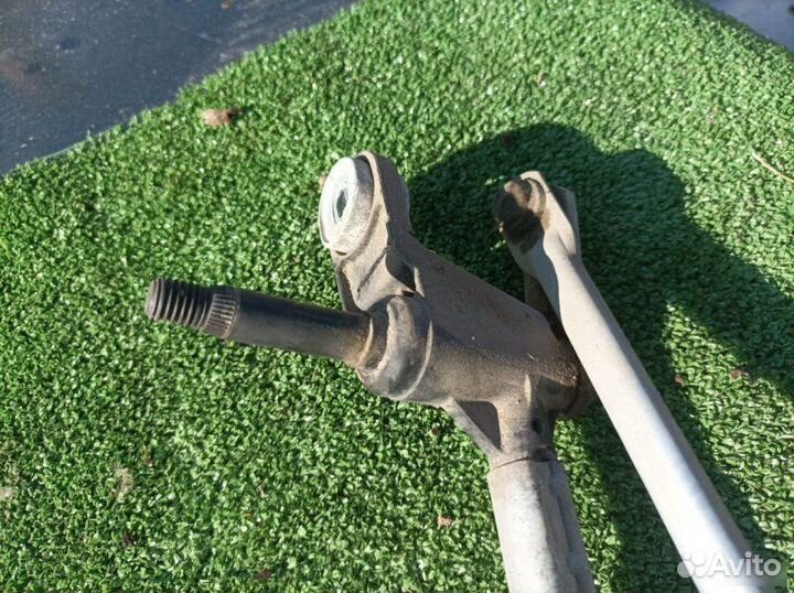 Трапеция дворников Renault Logan 2017