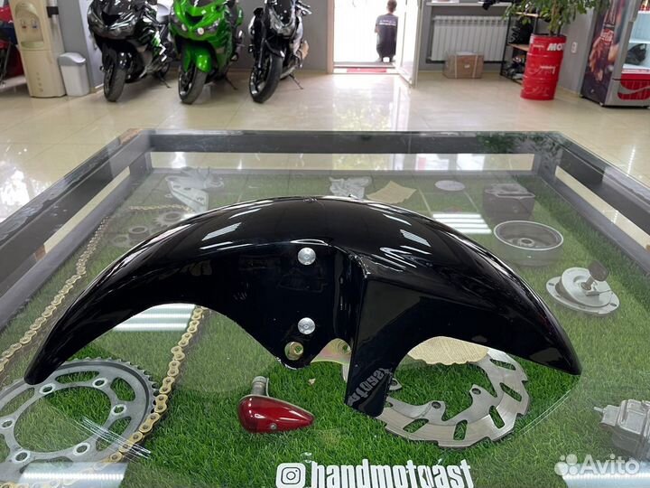 Крыло передние Yamaha YBR125 YBR 125 Черное