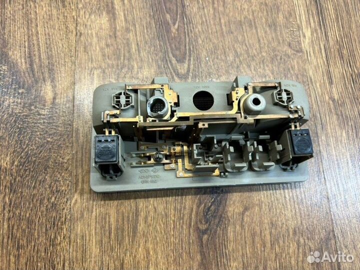 Плафон подсветки салона Chery Fora А21 2 2008