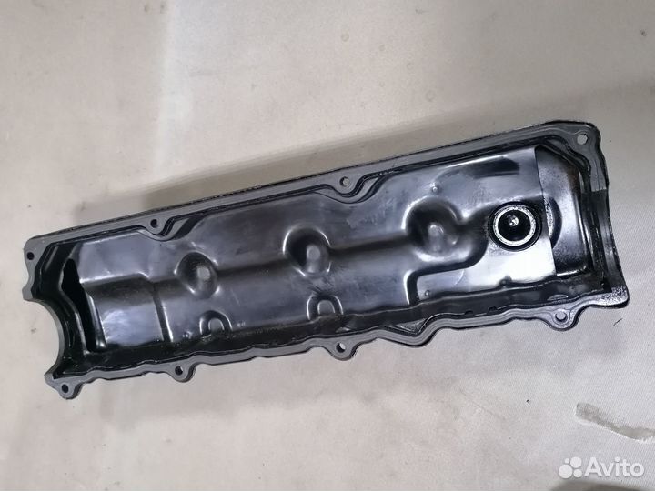 Крышка голов.блока цилиндр.Nissan Almera N15 1997