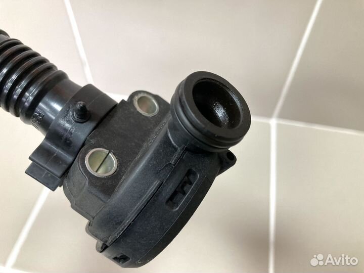 Клапан рециркуляции EGR Skoda Fabia 2010-2015