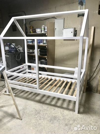 Кровать домик 160*80