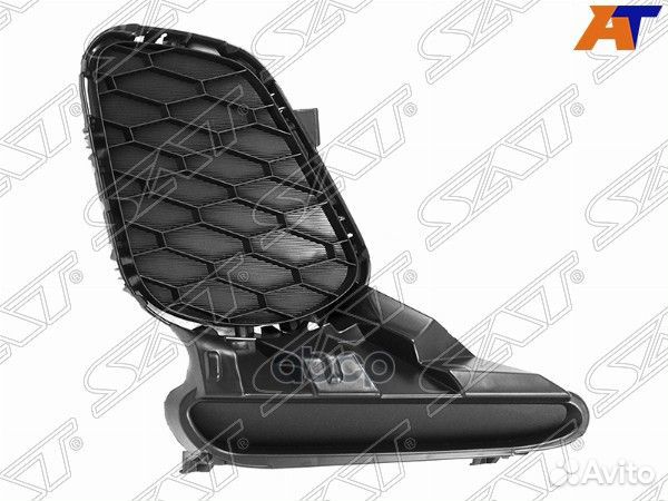 Заглушка в бампер mazda 3/axella 10-13 RH ST-57