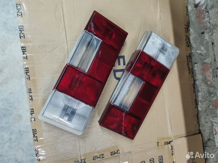 Фонари задние Ваз-2109 с белым поворотником