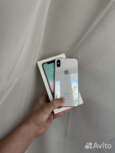 iPhone X, 256 ГБ