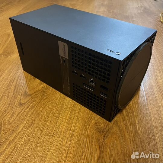 Xbox Series X 1TB black+2 геймпада