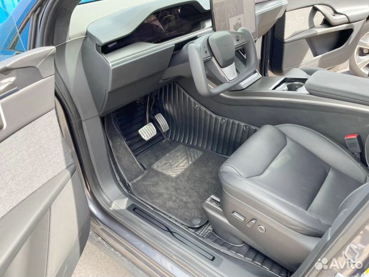 Коврик для Tesla