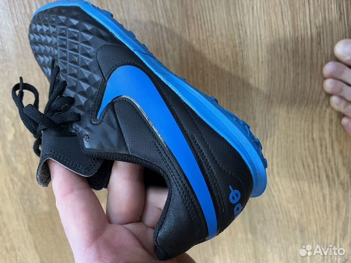 Сороконожки Nike tempo 24cm