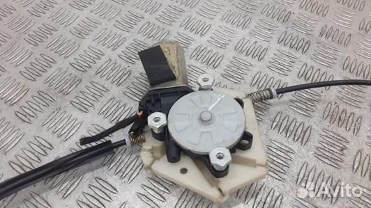 Стеклоподъемник передний правый volvo V40 VW (ASE1