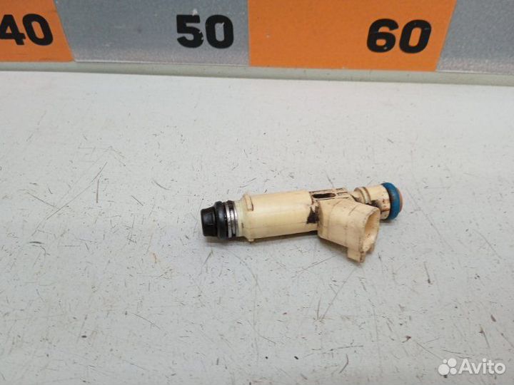 Форсунка топливная Ford Escape EPF 3.0 2001