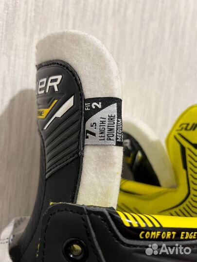 Коньки хоккейные