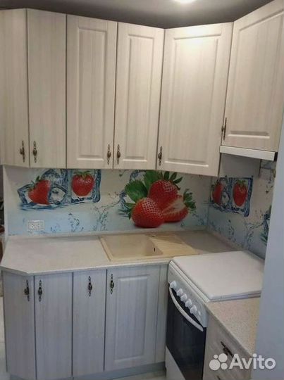 Кухонный гарнитур угловой