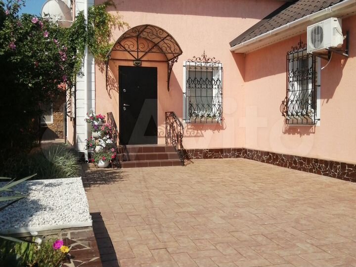 Дом 150 м² на участке 6 сот.