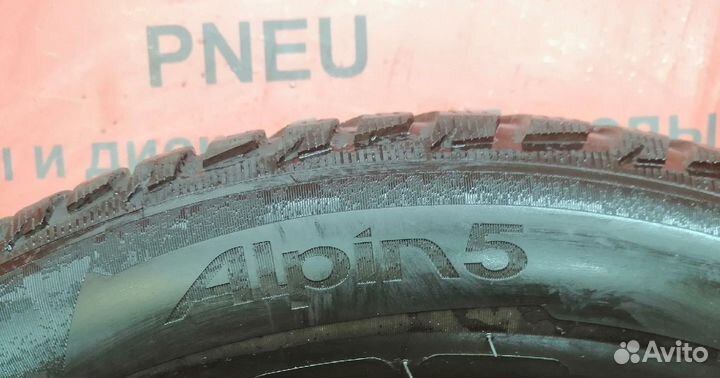 Michelin Alpin 5 185/65 R15