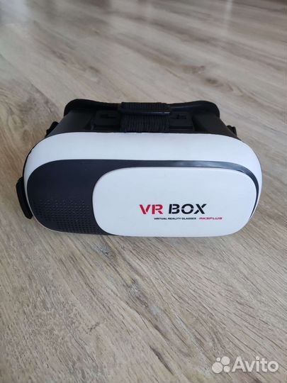 Шлем виртуальной реальности для телефона vr box