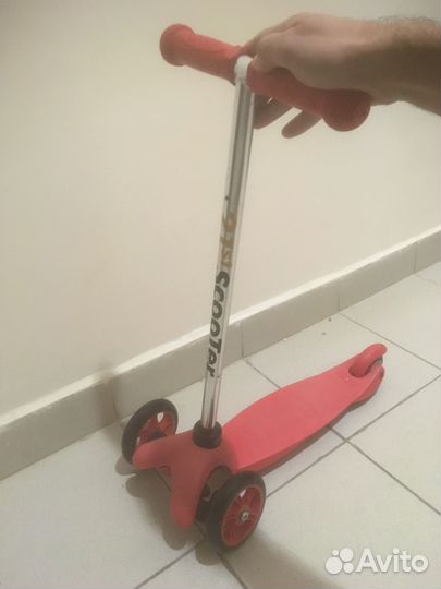 Самокат детский трехколесный