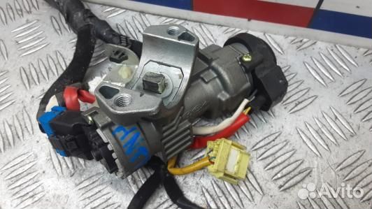 Замок зажигания KIA sportage 3 (HNT15J101)