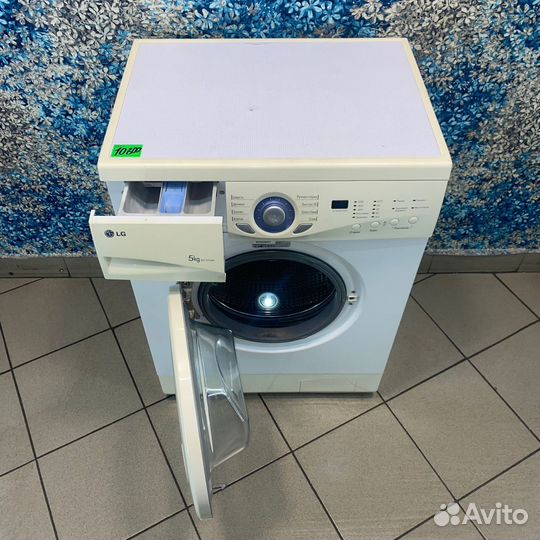 Б/У Стиральная машина в хорошем состоянии