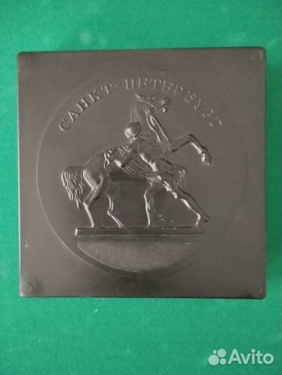 Шашки и головоломки домино