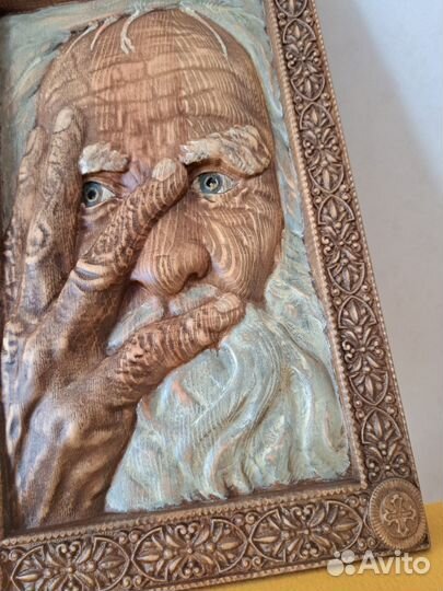 Резные картины из дерева