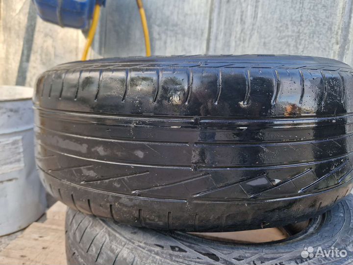 Goodyear Excellence 215/55 R17 и 215/55 R17