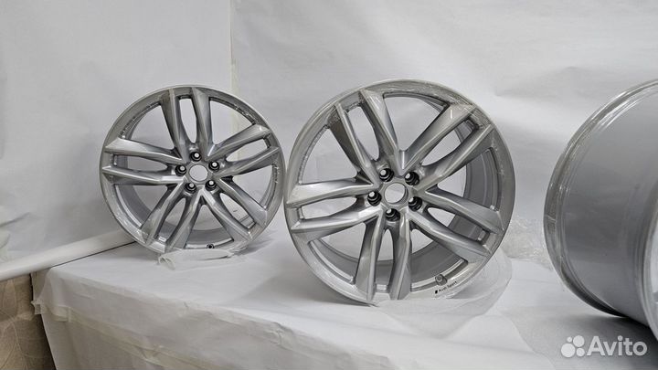 Оригинальные диски R21 Audi Q7 4m 4 l New