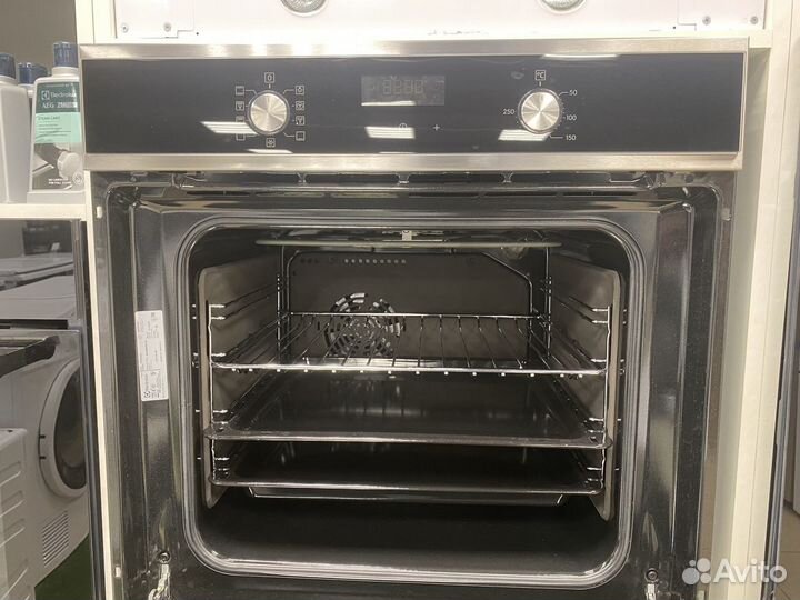 Электрический духовой шкаф Electrolux OEF5C50X
