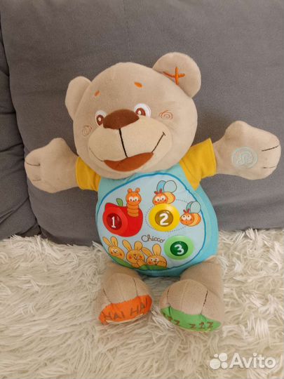 Мягкая игрушка - медвежонок Chicco