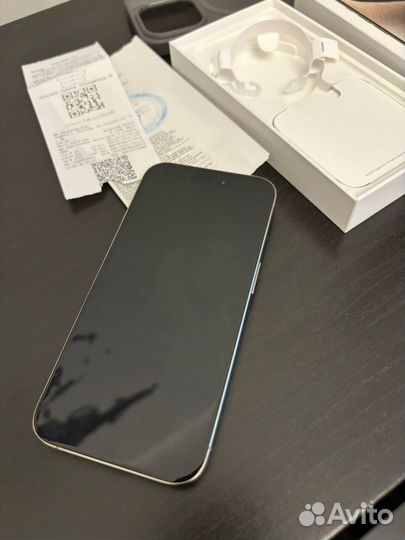 iPhone 15 Pro, 256 ГБ