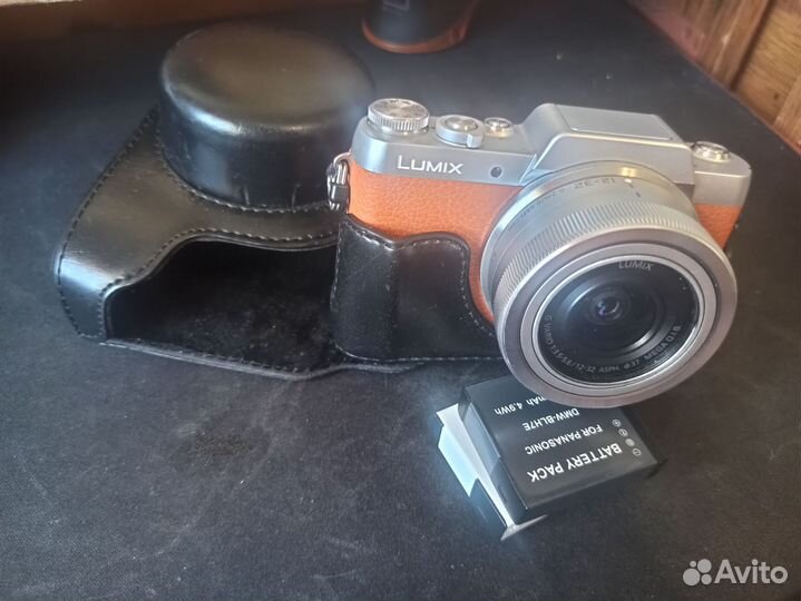Panasonic Lumix GF7