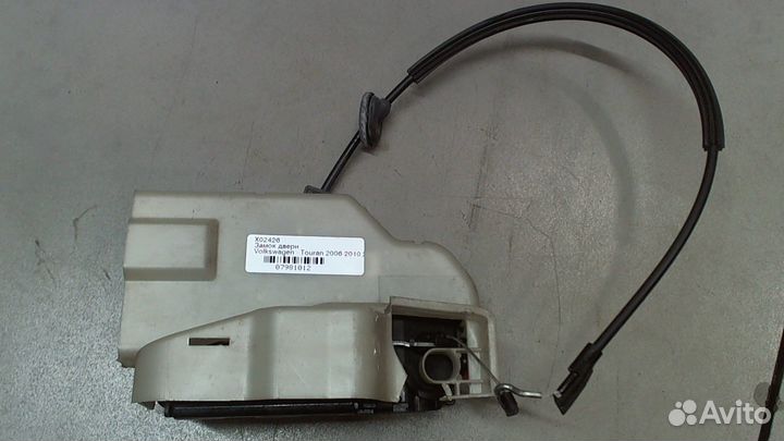 Замок двери Volkswagen Touran, 2009