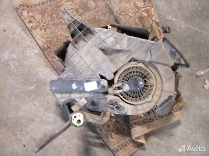 Печка задняя Subaru Tribeca B9