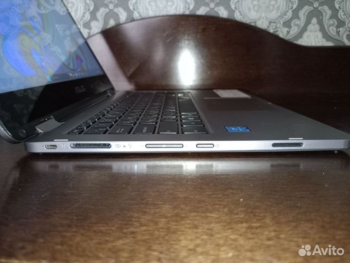 Сенсорный ноутбук asus