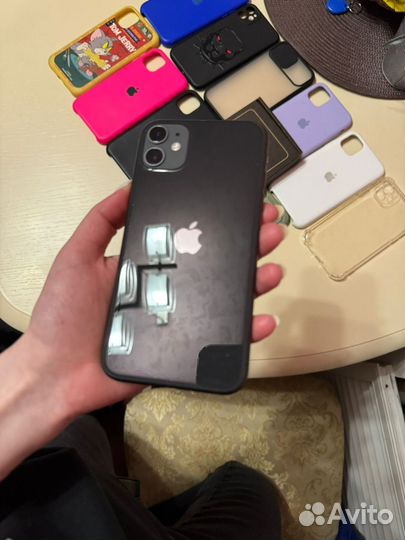 iPhone 11, 64 ГБ