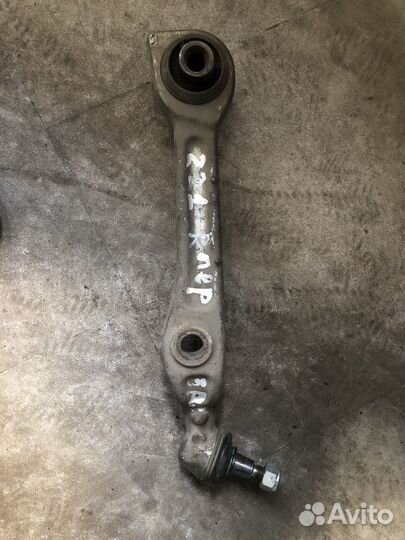Рычаг передний нижний правый мерседес W221 4 matic