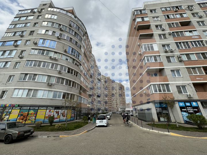 Коммерция 117 м², витраж, ремонт