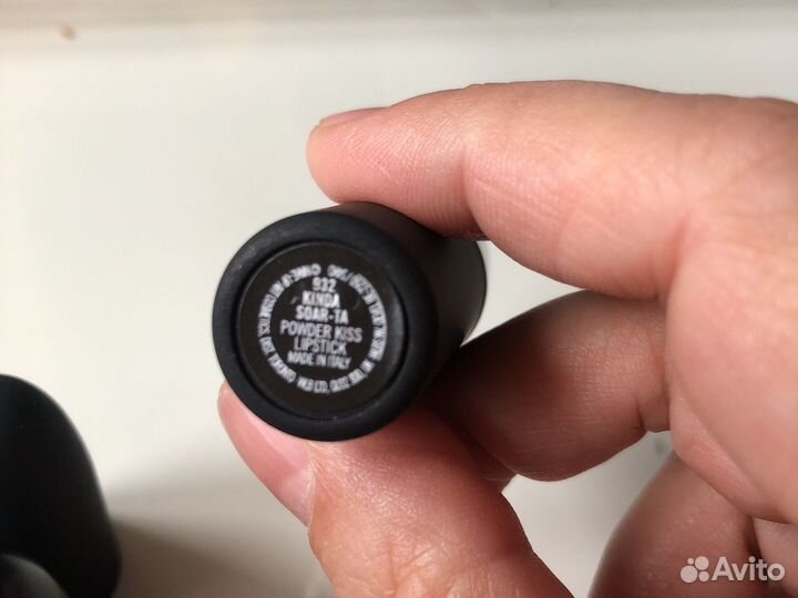 Помада mac 932,513,407