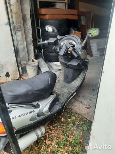 Подам мопед с документами на 49кубов