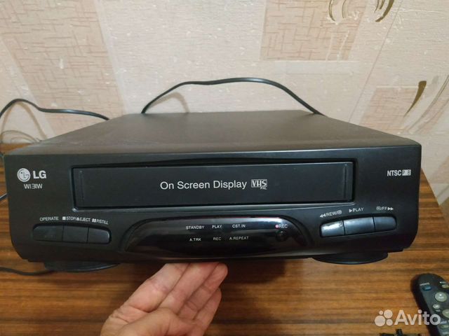 Видеомагнитофон LG VHS