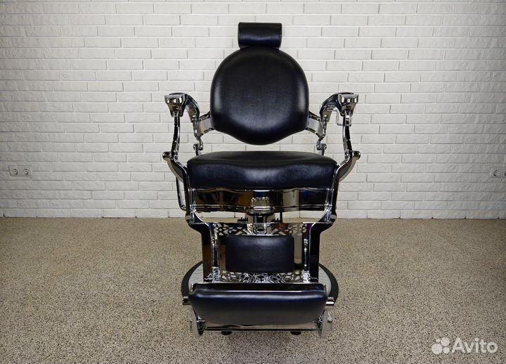 Барбер кресло Titan Chrome