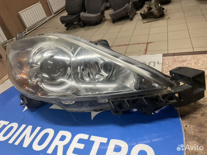 Фара правая Mazda 5 CR CC30510K0D