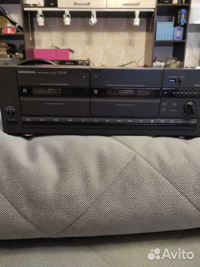 Кассетная дека grundig