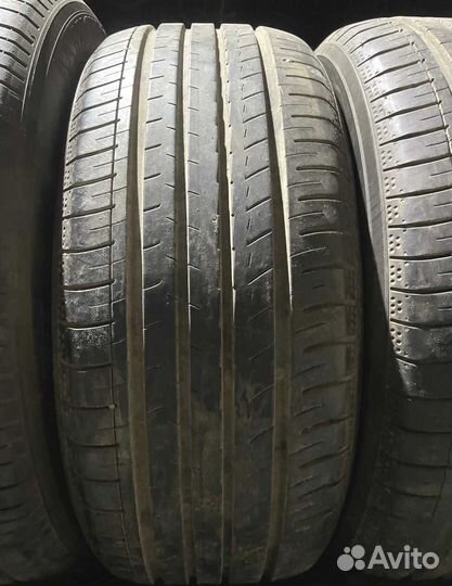 Yokohama BluEarth AE51 215/50 R17 95R