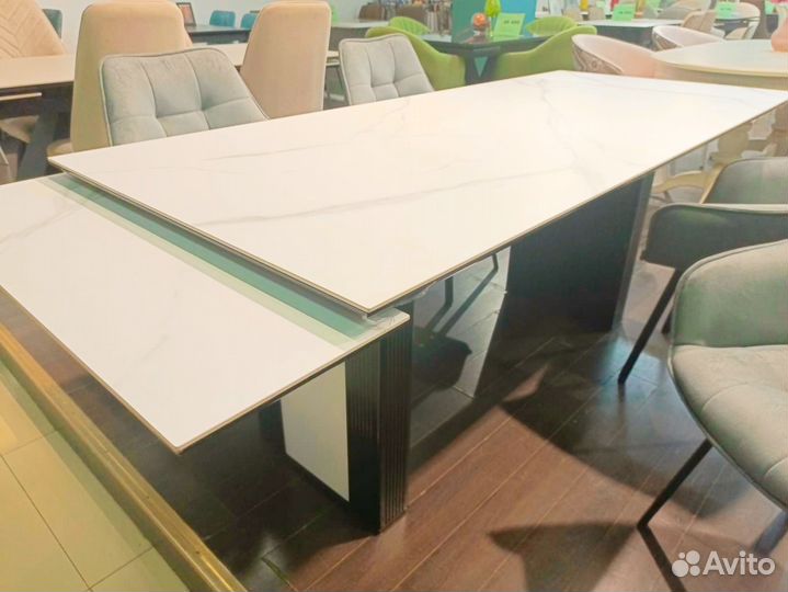 Стол кухонный керамический раскладной