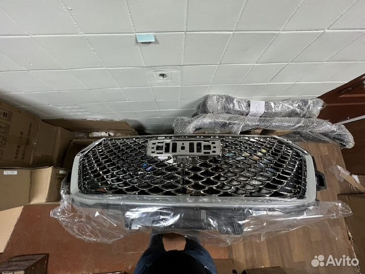 Решетка радиатора Haval Jolion китайская версия