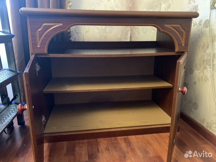 Тумба под телевизор