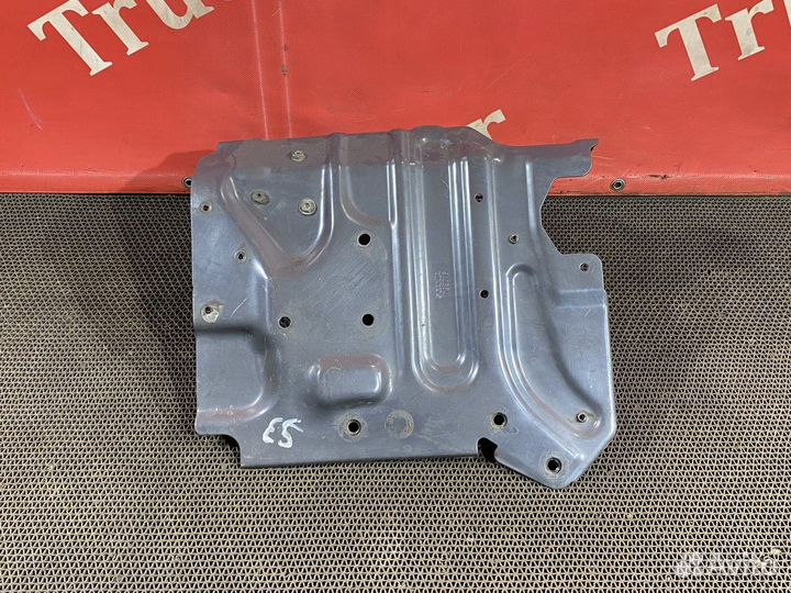 Кронштейн осушителя Scania 5-series